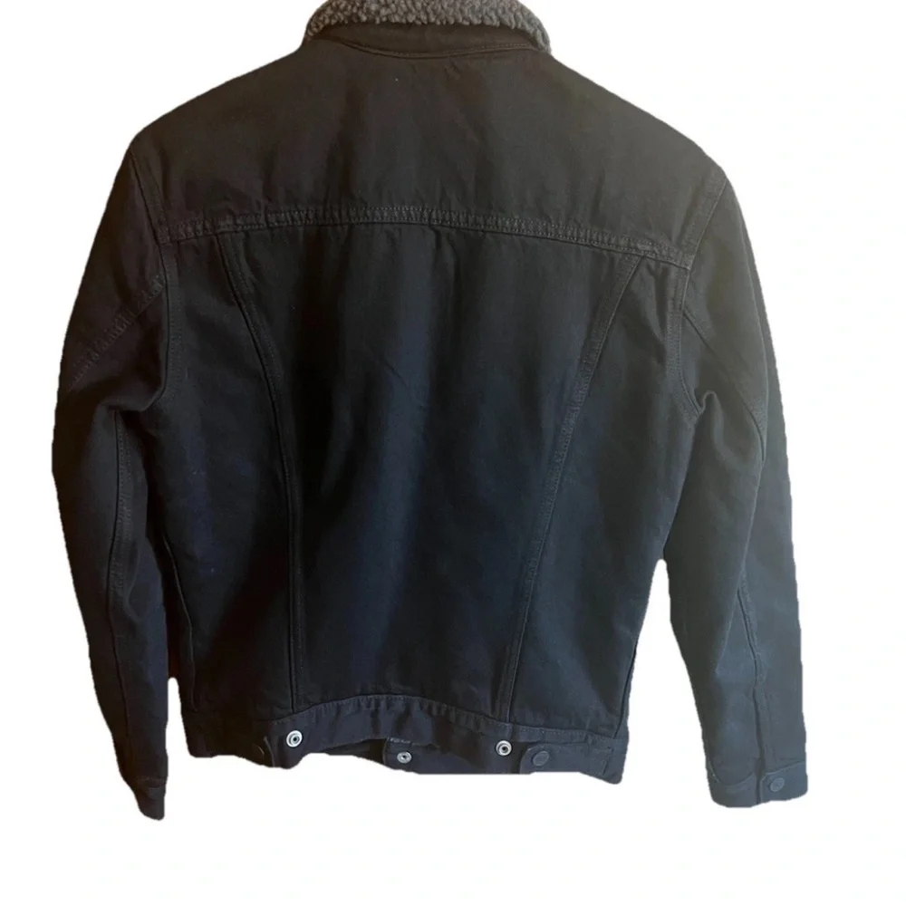 Levi's Black Sherpa Lined Denim Jacket - Picture 2 of 11